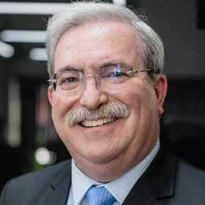 Vitoldo Antonio Kozlowski Junior, Speaker at Dental Conferences